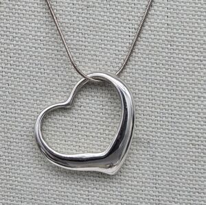 Elegant Sterling Silver Heart Pendant Necklace 24 Inch 925 Italy Valentines Day